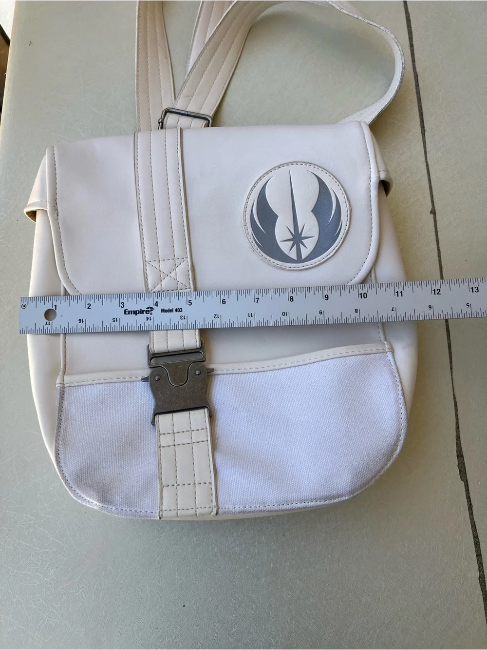 Loungefly x Star Wars Episode IX: Rise of Skywalker Rey Cosplay Sling Bag
